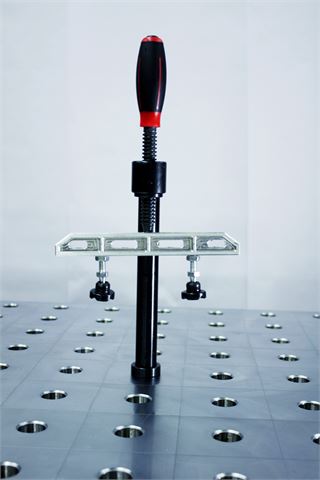 Spannbrücke mit Zwinge | © HISWeld