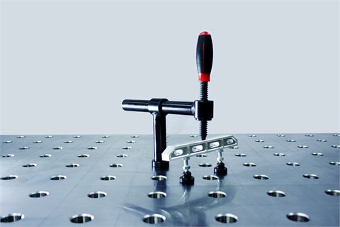 Spannbrücke mit Zwinge Seitenansicht | © HISWeld